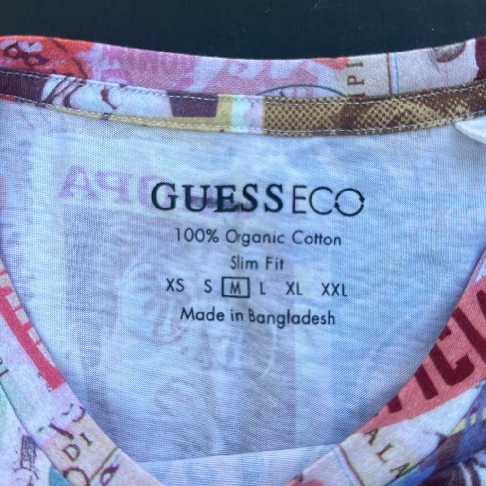 New GUESS Men's Global Postcard Graphic Crewneck T-Shirt SZ M - Picture 3 of 8